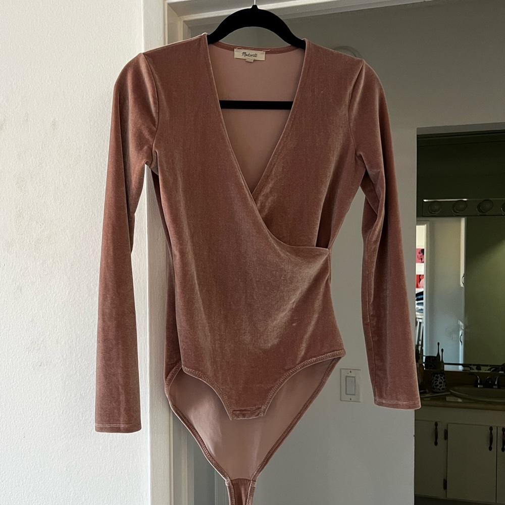 Madewell velvet pink bodysuit